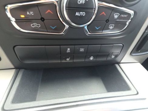 Used 2017 RAM 1500 Big Horn AWD/4WD image 24