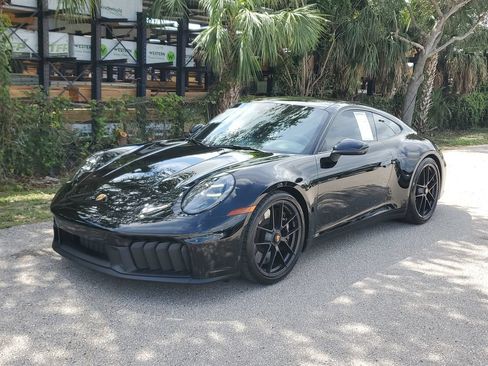 Used 2026 Porsche 911 Carrera GTS RWD image 8