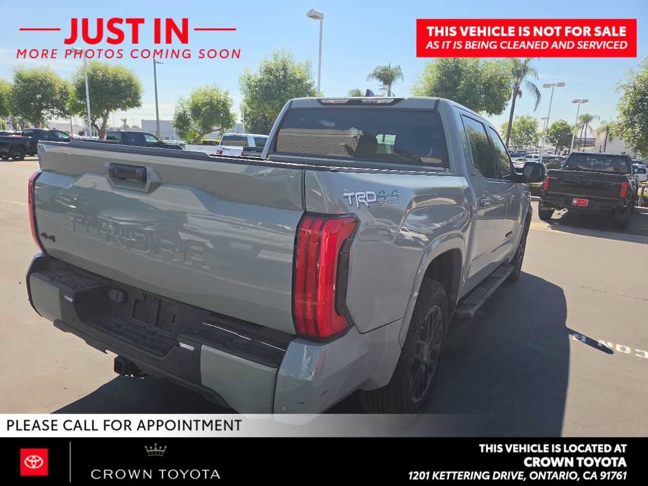 Used 2022 Toyota Tundra SR5 w/ TRD Sport Premium Package AWD/4WD image 4