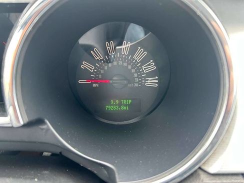 Used 2006 Ford Mustang GT Premium image 12