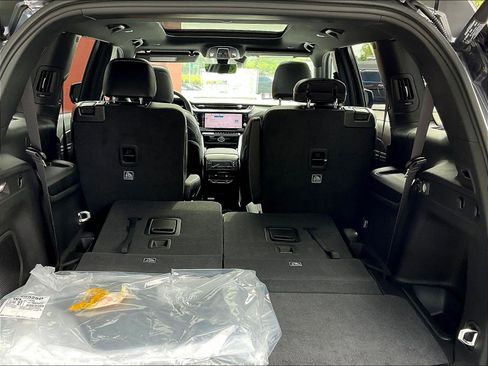 New 2026 Jeep Grand Cherokee L Limited AWD/4WD image 25