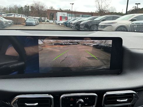 New 2026 Nissan Sentra SV w/ SV Convenience Package image 16