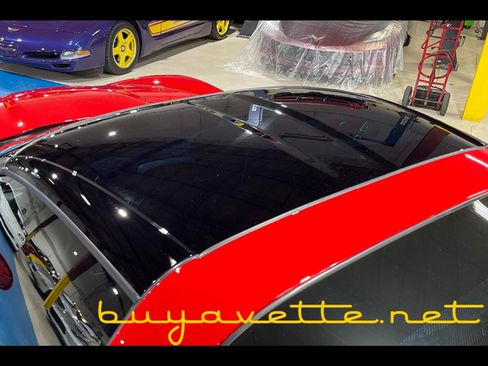 Used 2006 Chevrolet Corvette Coupe w/ Preferred Equipment Group RWD image 8
