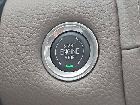 Certified 2023 GMC Yukon Denali AWD/4WD image 17