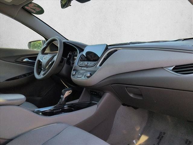 Used 2021 Chevrolet Malibu LS FWD image 20