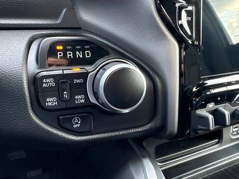 Used 2023 RAM 1500 Big Horn AWD/4WD image 21