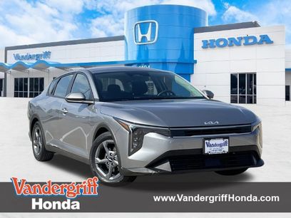 Used 2025 Kia K4