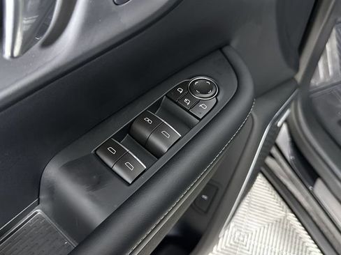 New 2026 Buick Enclave Sport Touring w/ Power Package FWD image 25