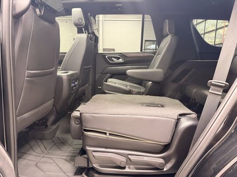 Used 2024 Chevrolet Tahoe Premier image 18