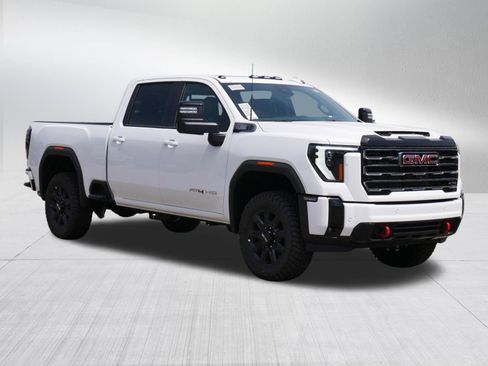 New 2026 GMC Sierra 2500 AT4 w/ AT4 Premium Plus Package AWD/4WD image 7