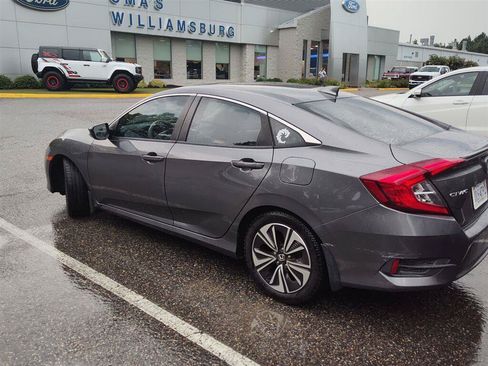 Used 2016 Honda Civic EX-T image 3