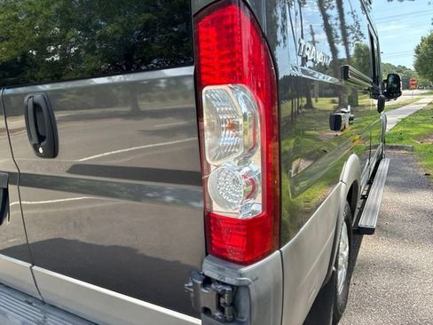 Used 2017 RAM ProMaster 3500 w/ Premium Appearance Group FWD image 16