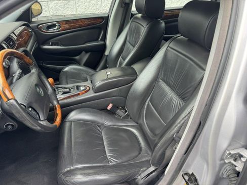 Used 2005 Jaguar XJ Vanden Plas Super V8 RWD image 6