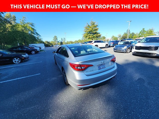 Used 2016 Hyundai Sonata Sport w/ Option Group 1V FWD image 12