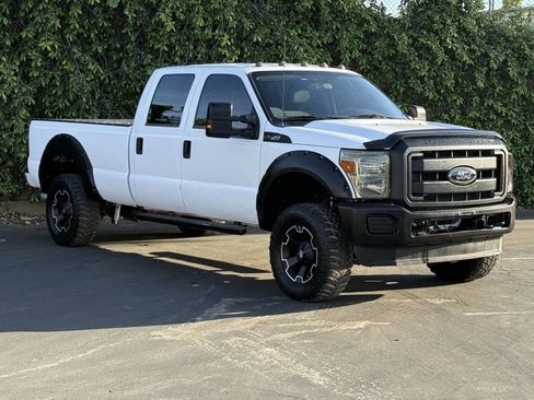 Used 2015 Ford F250 XL AWD/4WD image 3