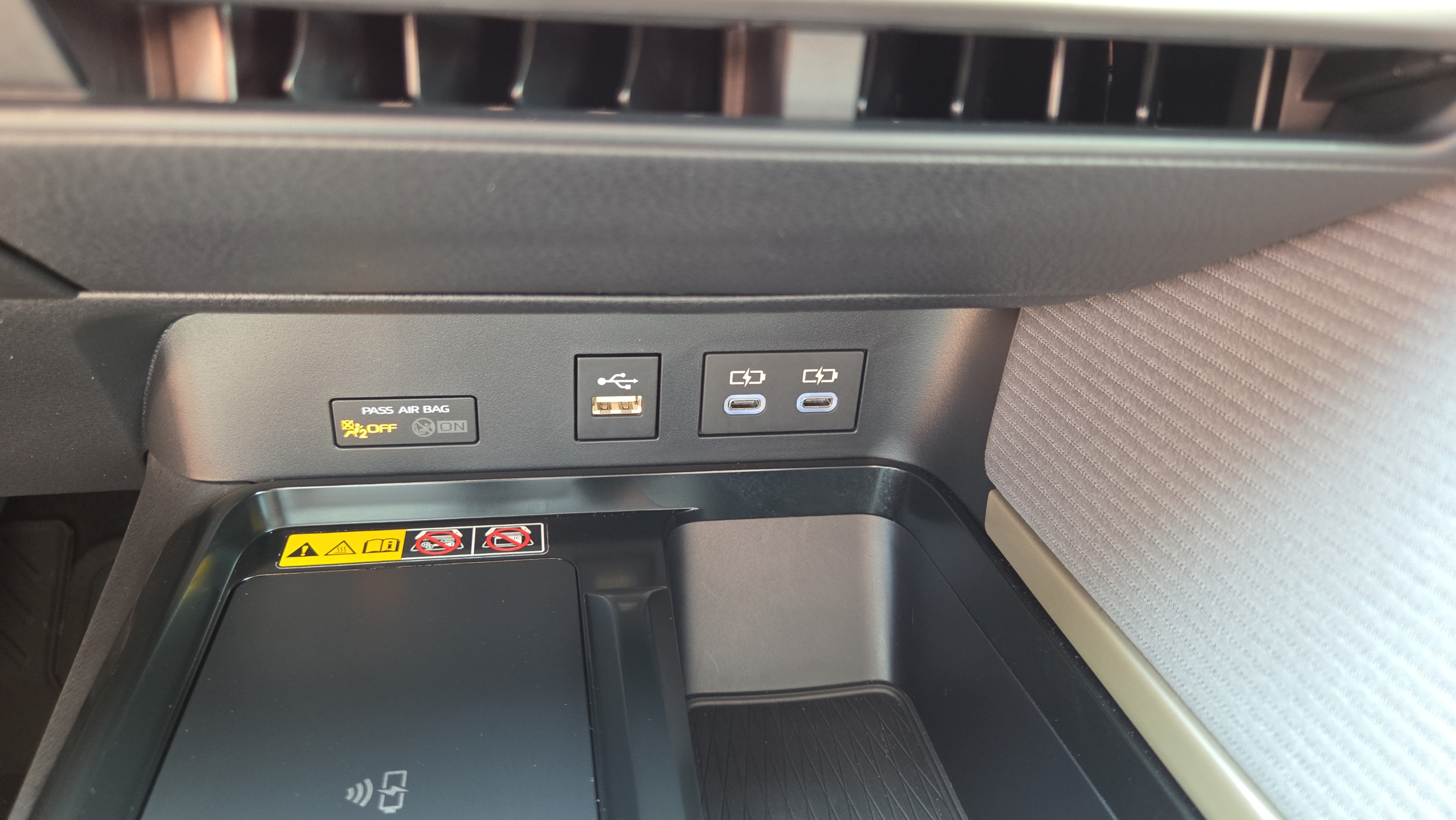 Certified 2026 Toyota Camry SE FWD image 21