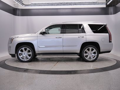 Used 2018 Cadillac Escalade Luxury