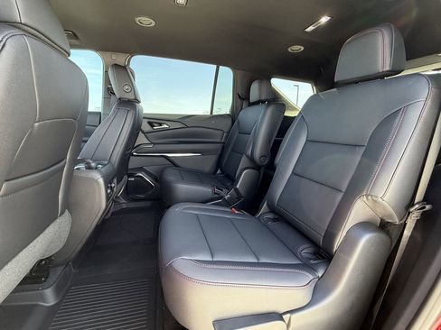 New 2026 Chevrolet Traverse Z71 w/ Enhanced Driving Package image 24