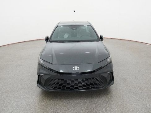 New 2026 Toyota Camry SE FWD image 2