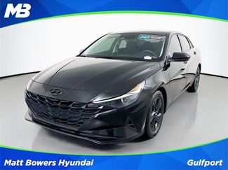 Used 2023 Hyundai Elantra SEL FWD video 1