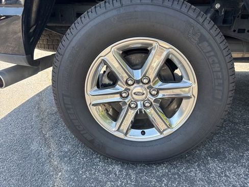 Used 2024 Ford F150 XLT w/ Tow/Haul Package image 8