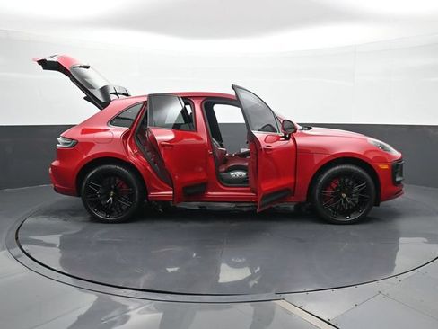 Certified 2023 Porsche Macan GTS AWD/4WD image 32