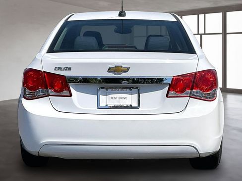 Used 2016 Chevrolet Cruze L FWD image 5