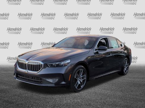 New 2026 BMW 530i 530i w/ Premium Package image 5