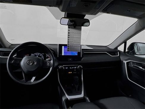 New 2025 Toyota RAV4 XLE image 27
