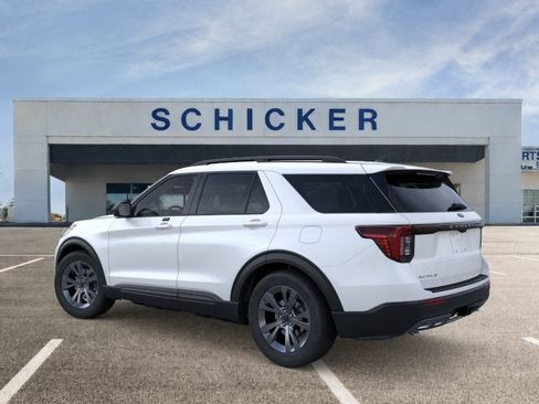 New 2026 Ford Explorer Active w/ Active Comfort Package AWD/4WD image 4