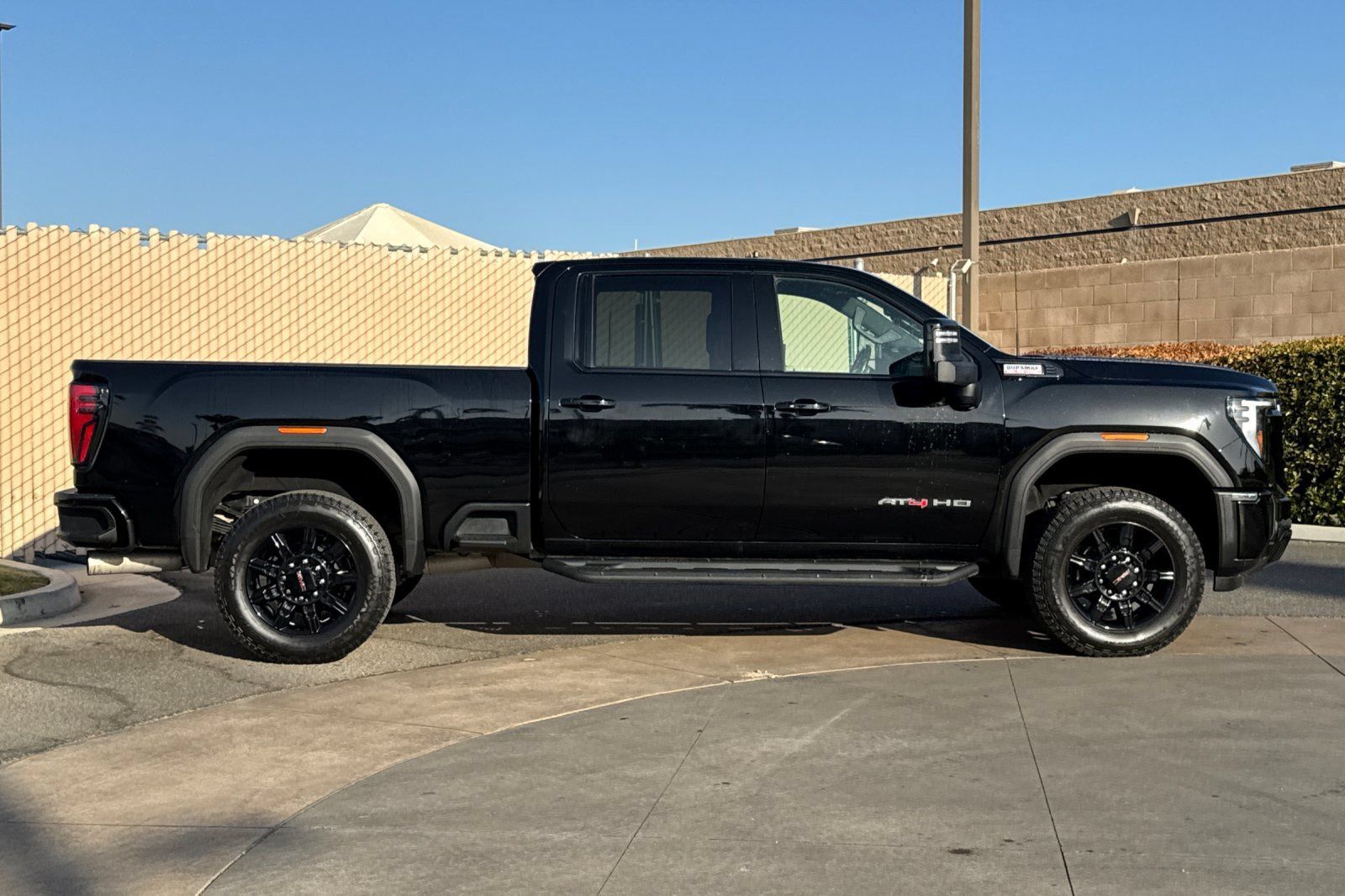 Used 2024 GMC Sierra 2500 AT4 w/ Max Trailering Package AWD/4WD image 3