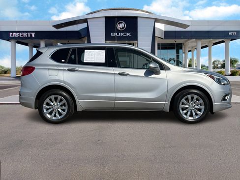 Used 2018 Buick Envision Essence image 2