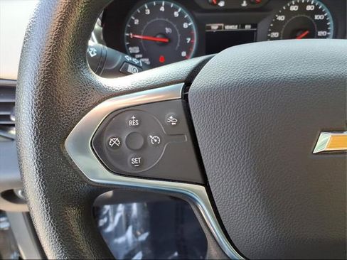 Used 2023 Chevrolet Traverse LS w/ Safety Package image 14