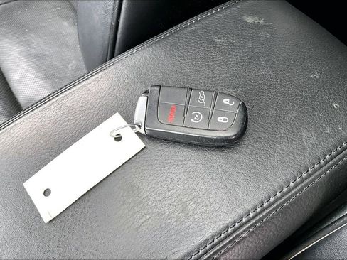 Used 2016 Jeep Grand Cherokee Summit w/ Premium Plus Apperance Group image 35