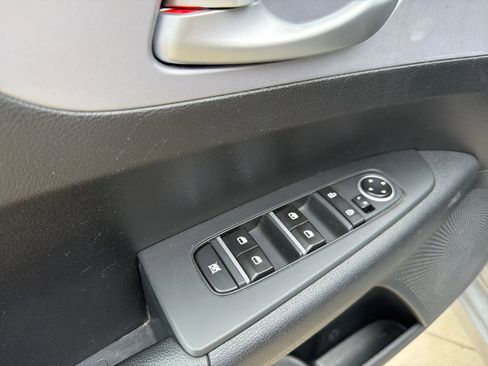 Used 2024 Kia Forte LXS FWD image 6