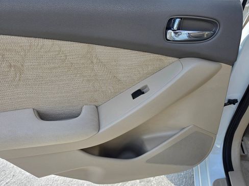 Used 2012 Nissan Altima 2.5 S w/ 20th Anniversary Pkg FWD image 20