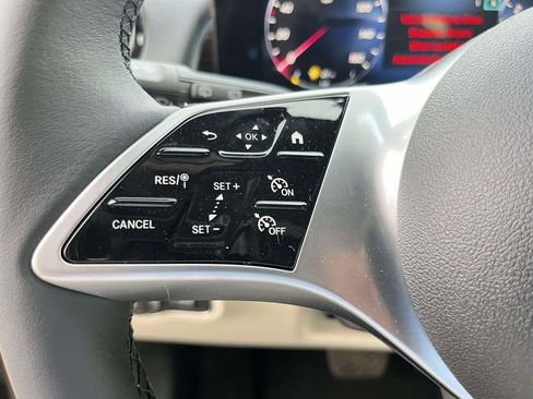 New 2026 Mercedes-Benz GLB 250 4MATIC image 15
