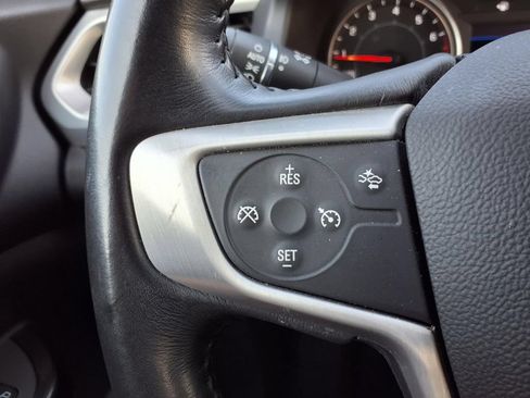 Used 2022 GMC Acadia SLT FWD image 14
