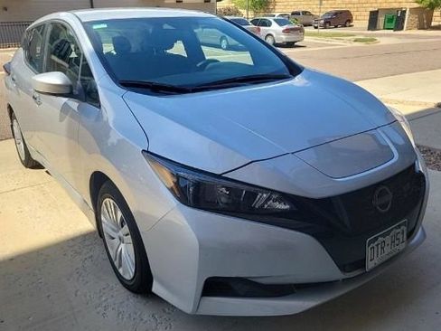 Used 2025 Nissan Leaf S FWD image 6