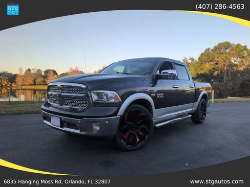 Used 2015 RAM 1500 Laramie image 1