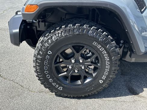 New 2026 Jeep Gladiator Willys image 12