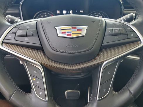 Certified 2024 Cadillac XT5 Sportv w/ Platinum Package AWD/4WD image 22