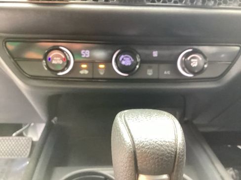 Used 2025 Honda HR-V LX image 20