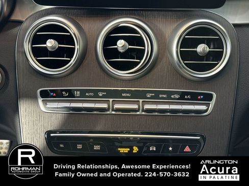 Used 2021 Mercedes-Benz GLC 300 4MATIC image 9