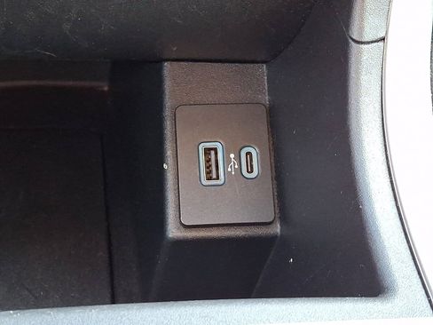 Used 2024 Ford Edge SEL AWD/4WD image 24