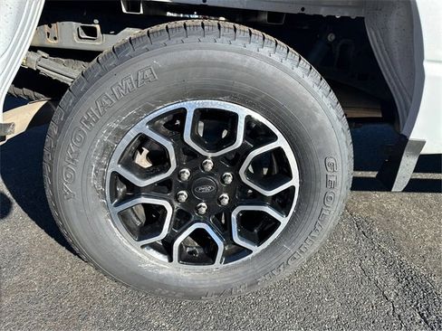 Certified 2022 Ford F150 XLT w/ Equipment Group 302A High image 13