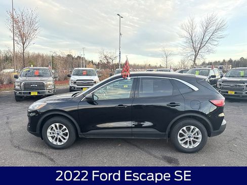 Certified 2022 Ford Escape SE w/ Convenience Package image 9