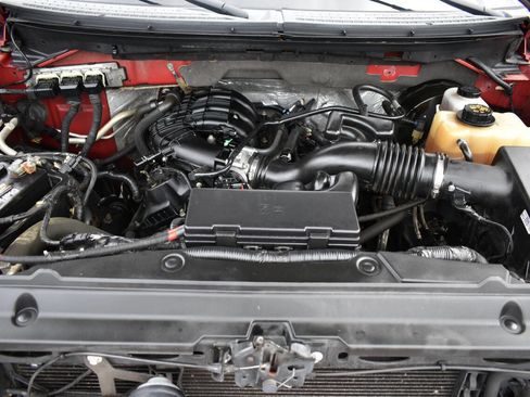 Used 2013 Ford F150 XLT w/ XLT Chrome Pkg image 41