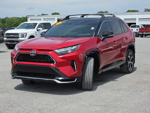 Used 2022 Toyota RAV4 XSE w/ Premium Package AWD/4WD image 3