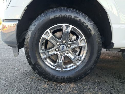 Used 2023 Ford F150 Lariat image 10